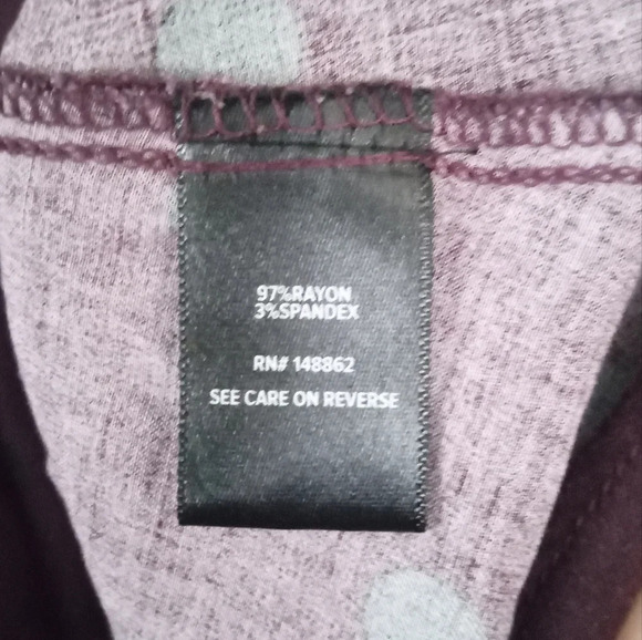 Torrid Babydoll Stretch Challis Top Burgundy With Navy Blue Polka Dots Size 2 2X - Picture 10 of 11